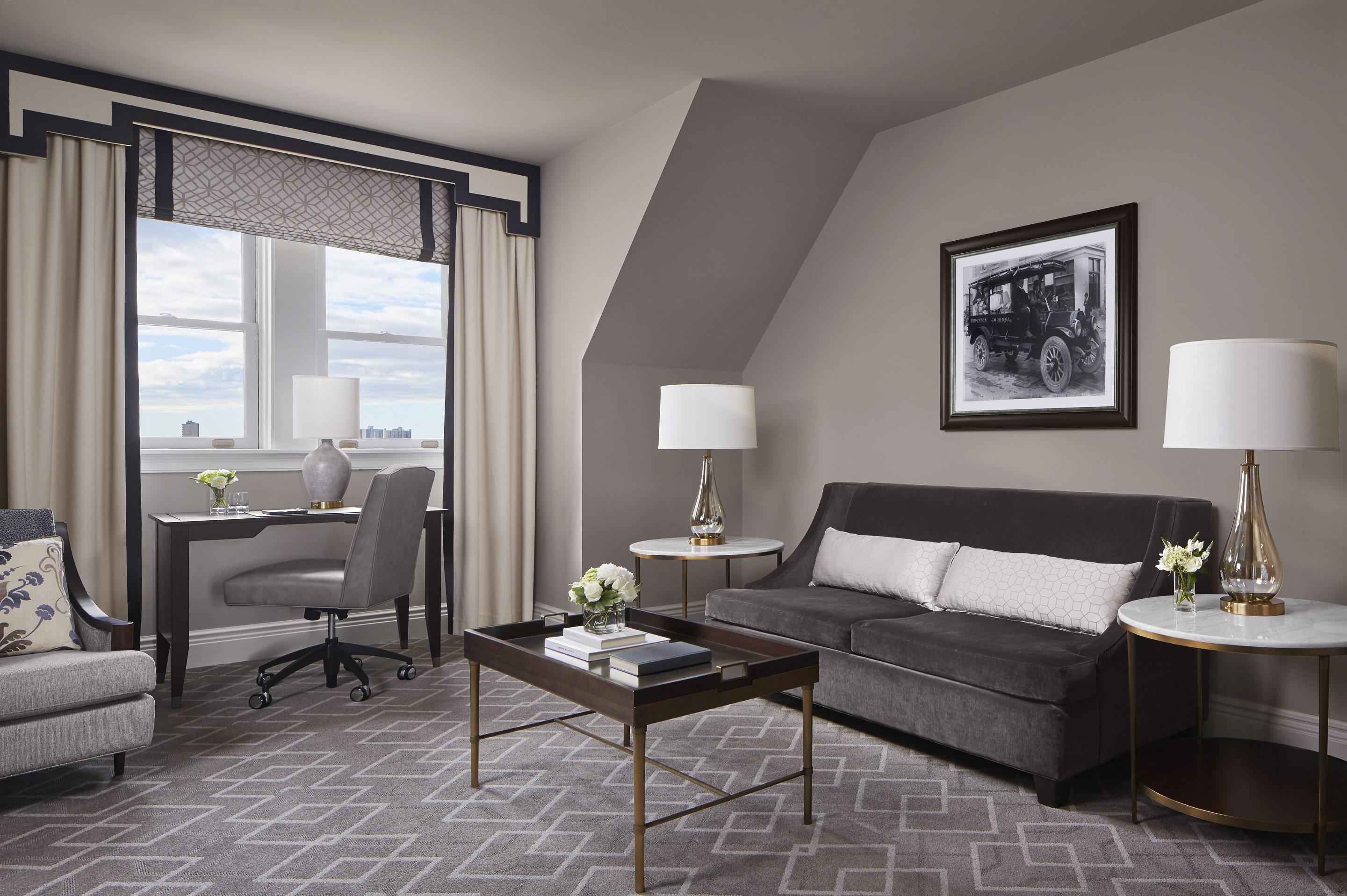 Fairmont Macdonald Hotel 4*